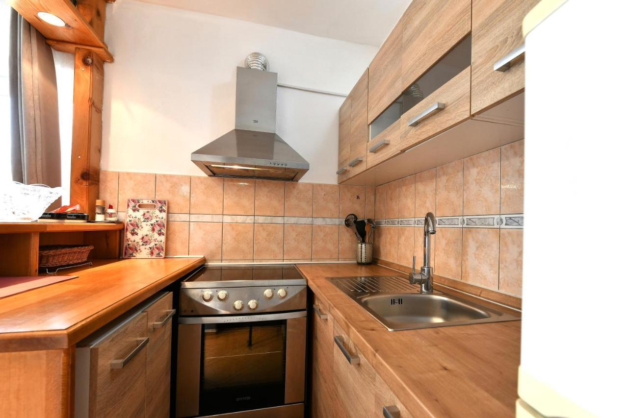 Apartment Marija Zupan Rakovica Exteriör bild
